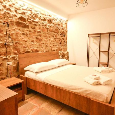 Al Vico Primo - Boutique Apartment Pietrapertosa Eksteriør bilde